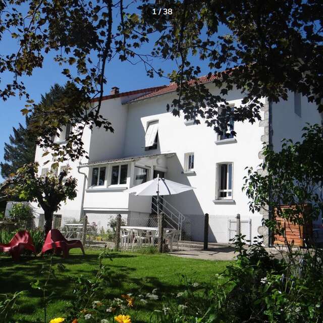 La Maison Blanche et bleue