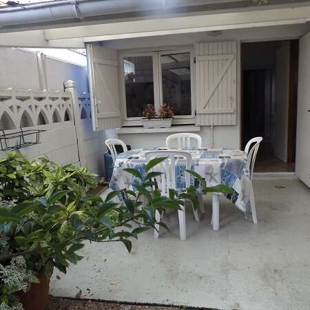 Monsieur Jean-Marie GUEYTRON