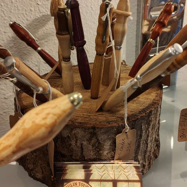 Démonstration de gravure et dégustation de miel