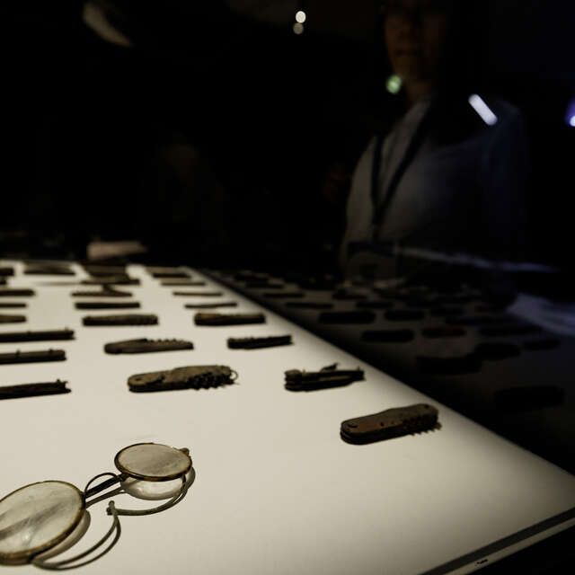 Exposition : Oradour, objets en héritage