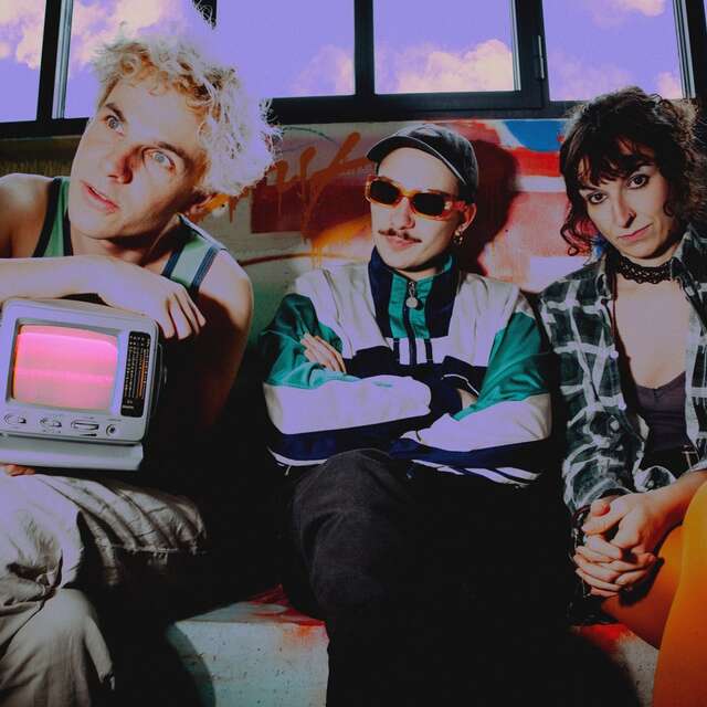 A tant rêver du Roi: Concert de Mégadisq (Rennes) et Heather (Pau)