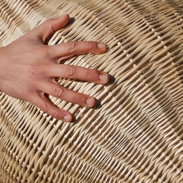 Exposition au Bel Ordinaire: Mains de traverses