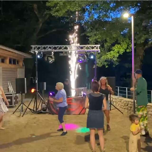 Pont à l'Age party
