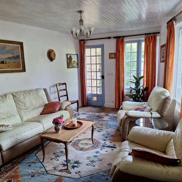 Six Rosiers Cottage
