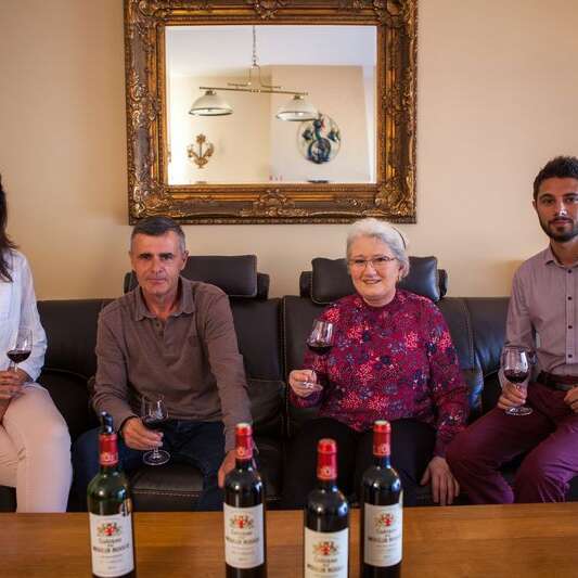 SC Vignobles Ribeiro et Pelon Château du Moulin Rouge