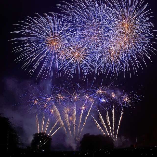 Feu d'artifice au marché de Noël