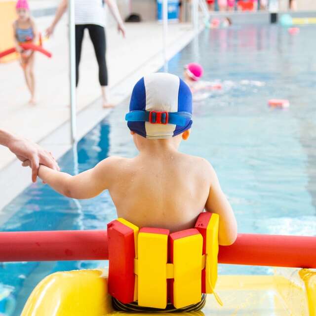 Les vacances de la Toussaint à Villa Sport : stages de natation