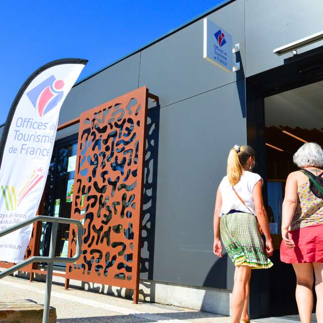 Cap sur l’été : portes ouvertes, vernissage et marché découverte