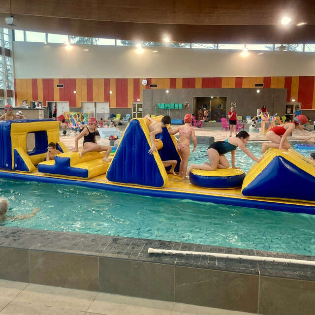 Les vacances de la Toussaint à Villa Sport : structures gonflables et ventregliss