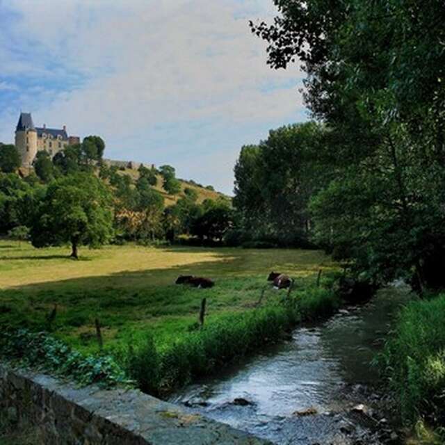 AUTOUR DE LA CITÉ (CAMP DES ANGLAIS) - N°31