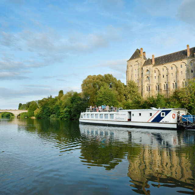 CROISIÈRE DINER A BORD DU SABLESIEN