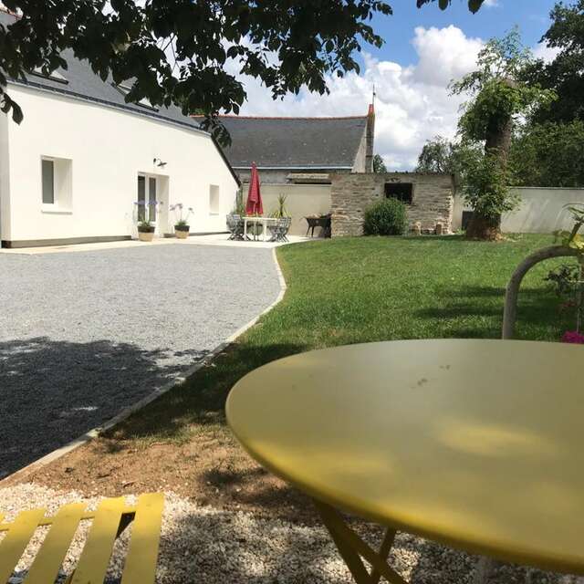 GÎTE LES AGAPANTHES