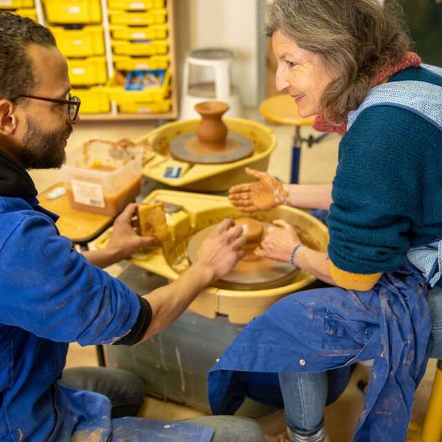 ATELIER DE CÉRAMIQUE LIBRE D'ART -  - TOUR DE POTIER