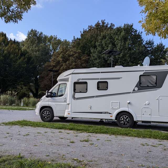 Aire de camping-car du camping du Chêne