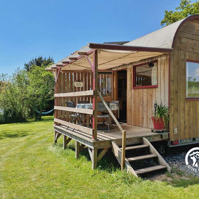 LE VALLON DES CINQ ROSES