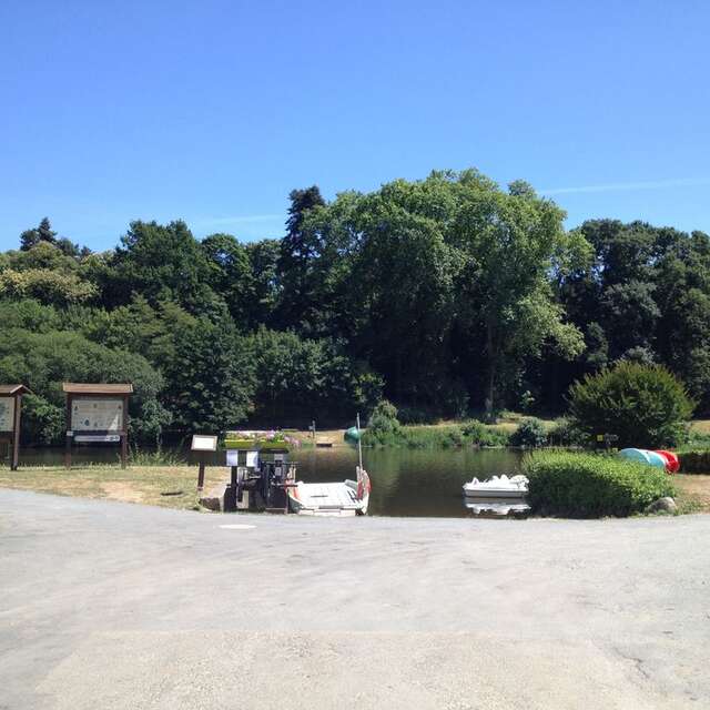 BASE DE LOISIRS - CAMPING DU BAC MÉNIL