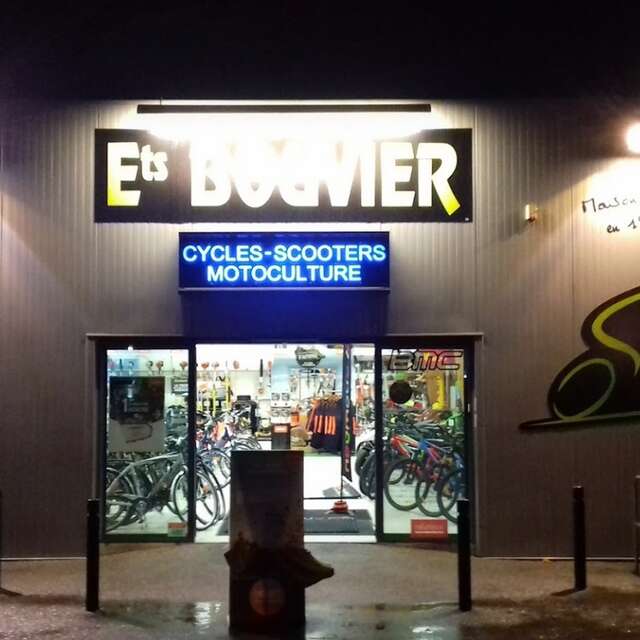 CYCLES BOUVIER -LOCATION DE VÉLOS