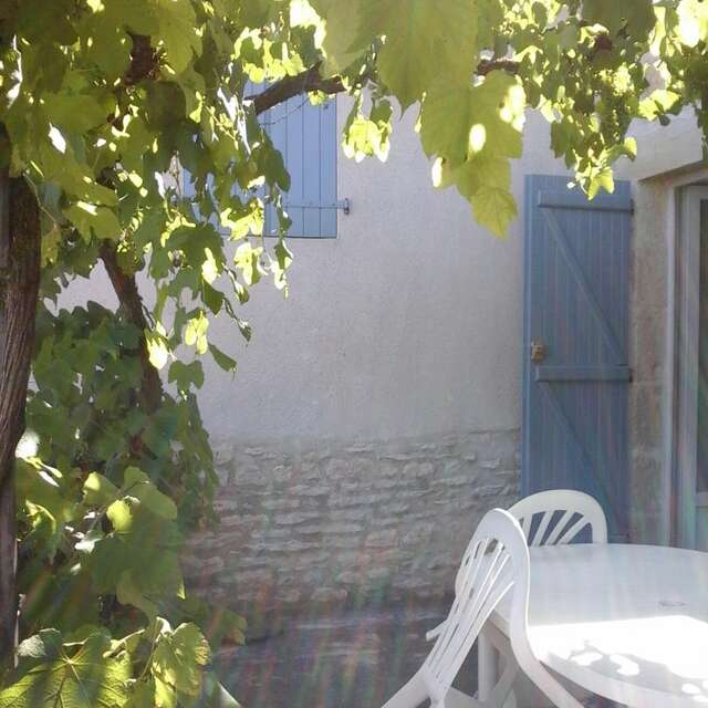 La Tour