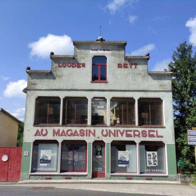 Exposition : la renaissance du Magasin Universel de Latronquière