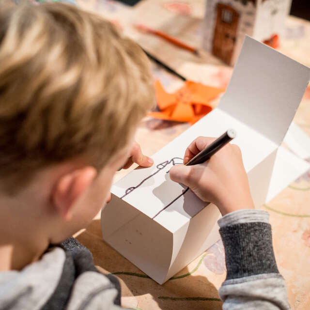 Pays d'Art et d'Histoire : Atelier - Reliure