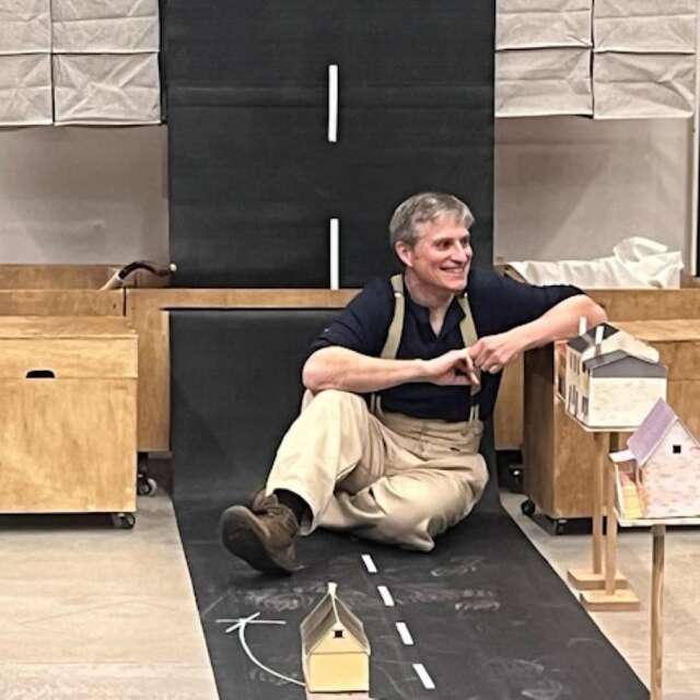 Spectacle à Cajarc, théâtre d'objet : La tournée
