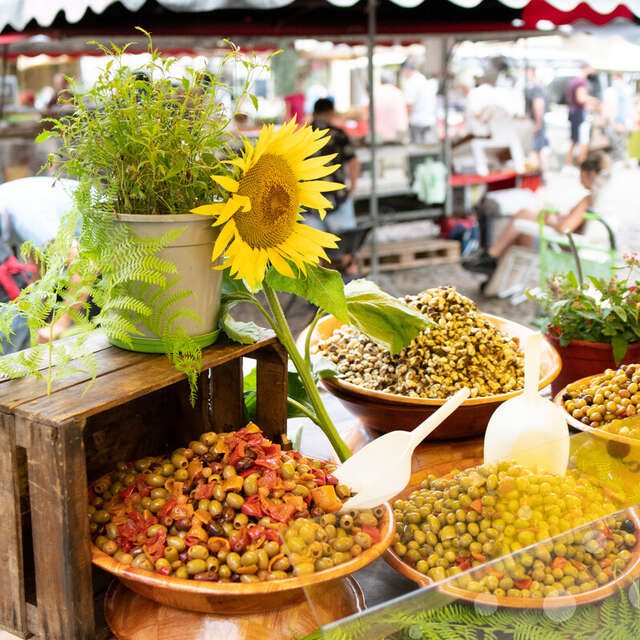 Marché à Saint-Céré