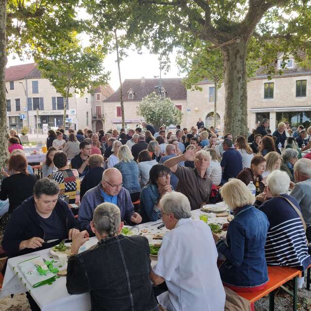 Repas des producteurs à Labastide-Murat