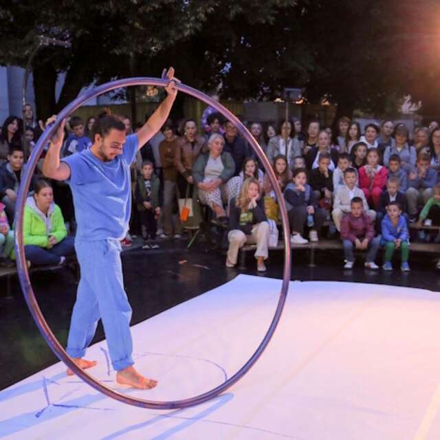 Spectacle jeune public à Cajarc : Trait(s)