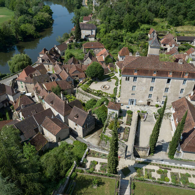 Rendez-vous au jardins au Château de Larnagol