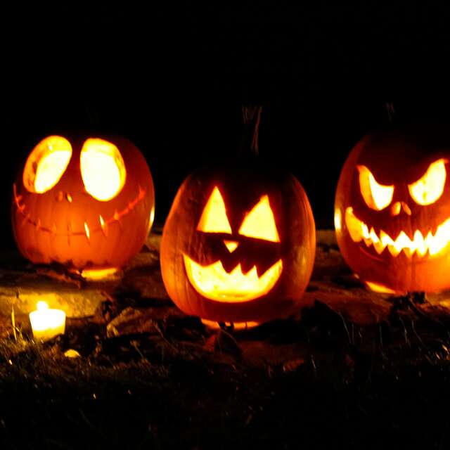 Les grottes de Presque fêtent Halloween