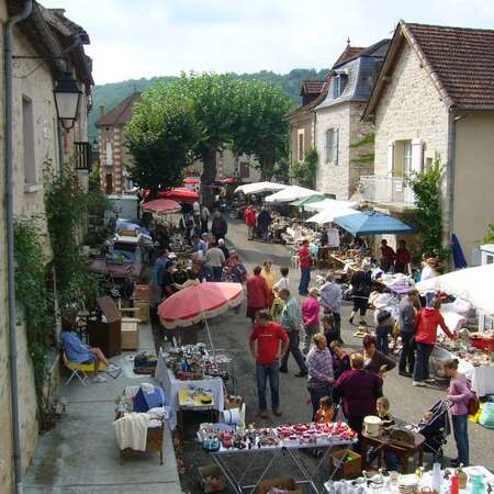 Brocante et Vide-Grenier à Saint-Pierre-Toirac
