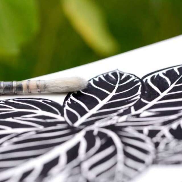 Dessin botanique et réalisation d’encre végétale à l'écomusée de Cuzals