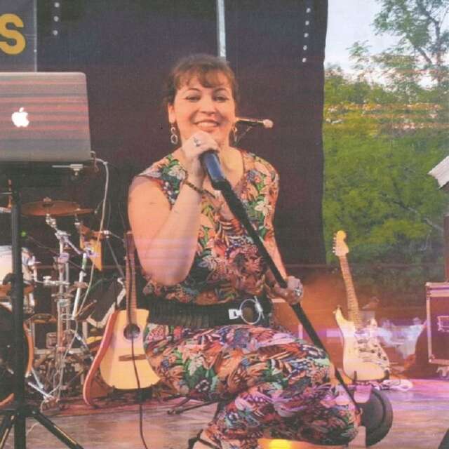 Concert Sabrina au profit du Téléthon à Figeac