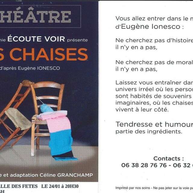 Théâtre  à Felzins : les chaises