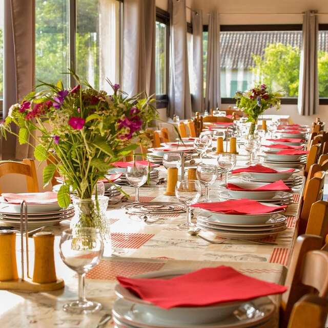 Auberge La Poule au Pot