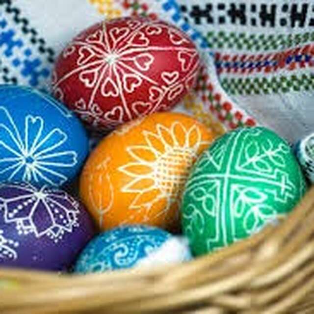 Chasse aux oeufs à Fontanes du Causse