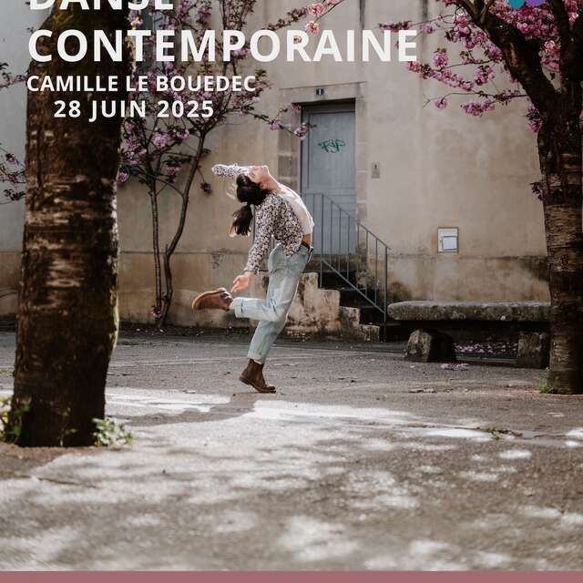 Stage de danse moderne à Assier