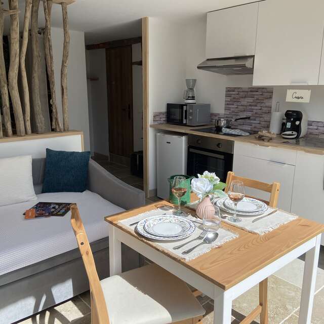 Gîte sur le Causse de St Chels - Le Dolmen