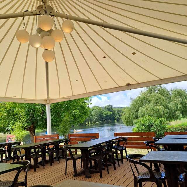 Au Bistrot du Lac