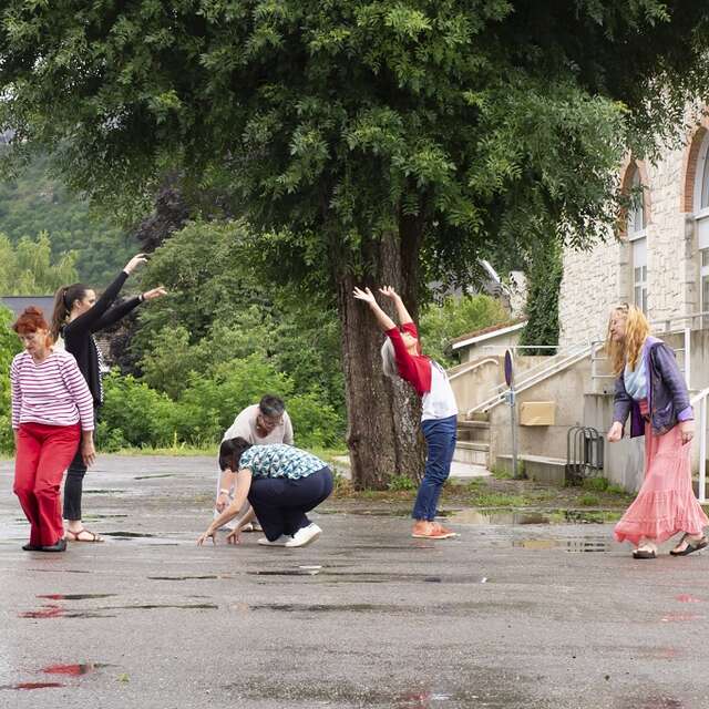 Maison des arts à Cajarc, stage de danse : "autour d'une danse ancienne"