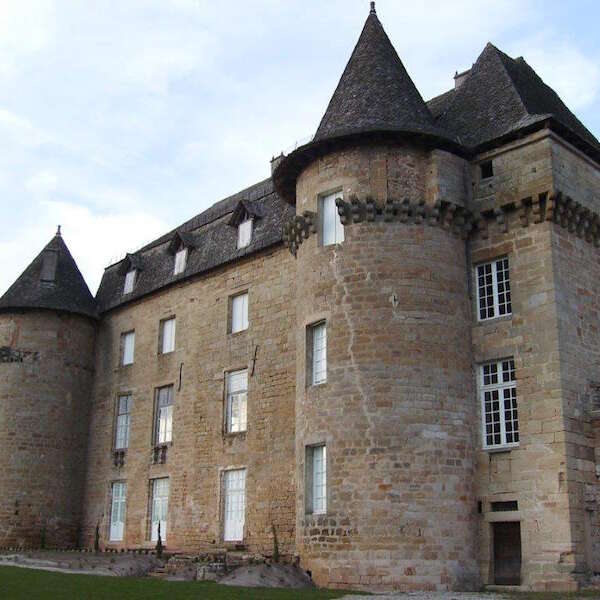 Exposition de Printemps au Château, 90 ans des pompiers de Lacapelle-Marival
