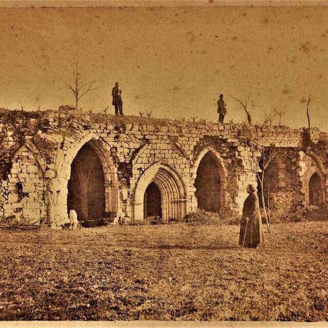 Visites guidées du monastère de L'Hôpital-Beaulieu, classé aux MH
