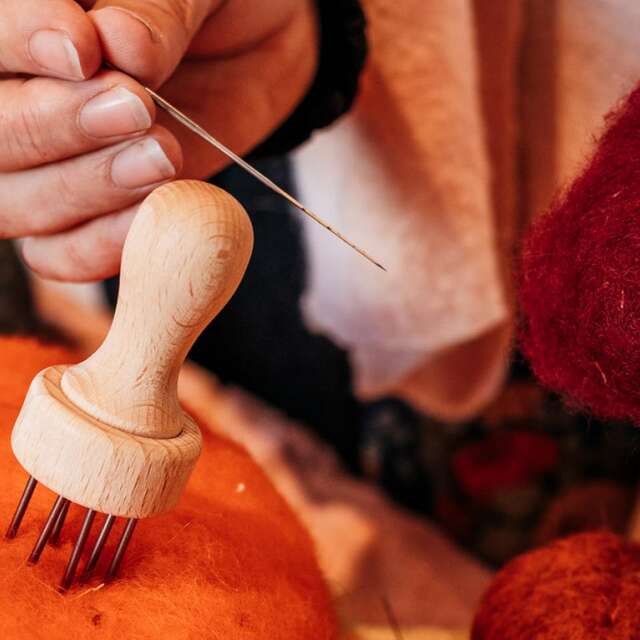 Initiation au Feutrage de la Laine à le Bourg