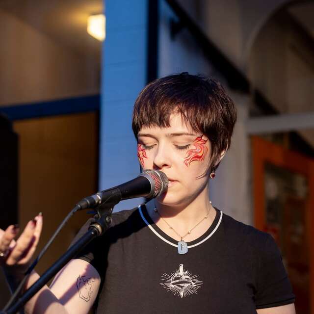 Poésie/slam - Clémence en flammes