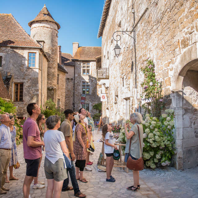 Pays d'Art et d'Histoire : visite ludique en famille "On a perdu les clés du prieuré"
