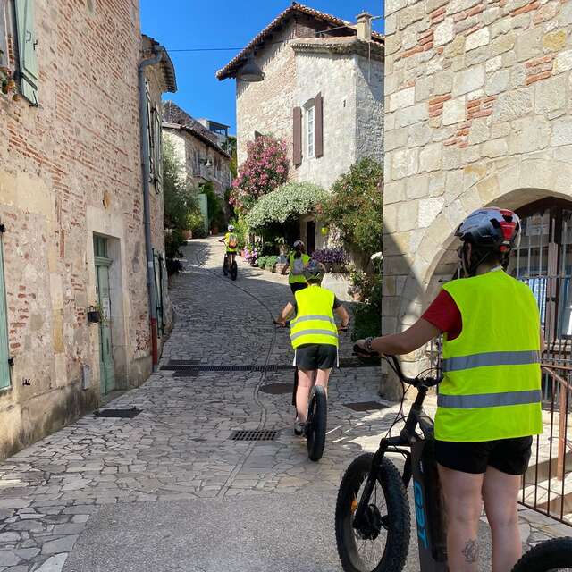Circuit E-Way Adventure - Histoire de la truffe et village remarquable de Penne-d’Agenais