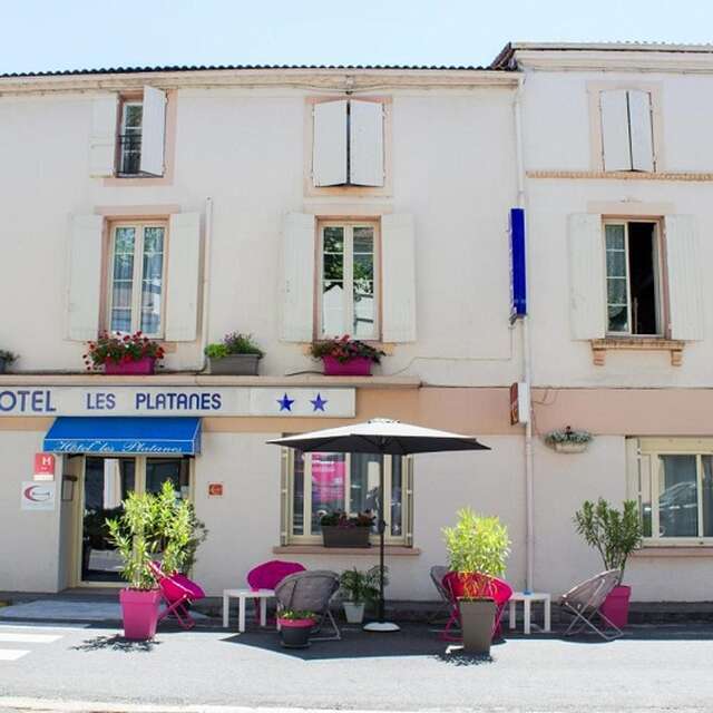 Hôtel Les Platanes