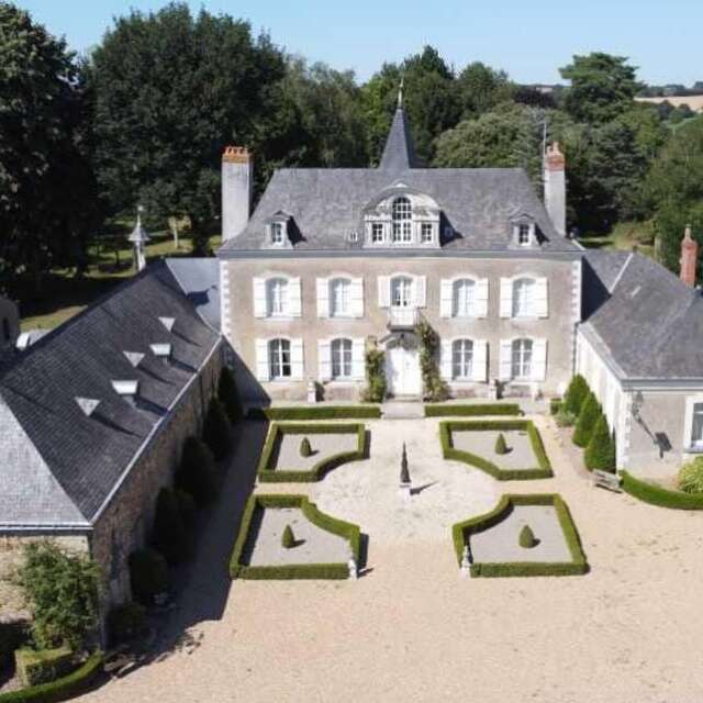 Château et Jardins de la Montchevalleraie