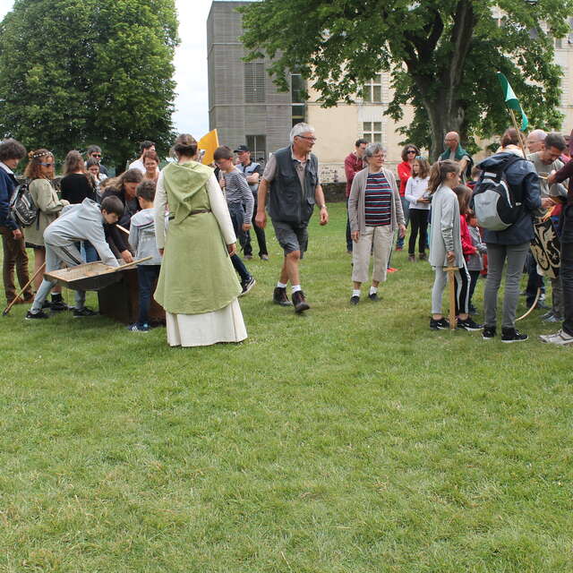 Visite en famille "Suivez Finette"
