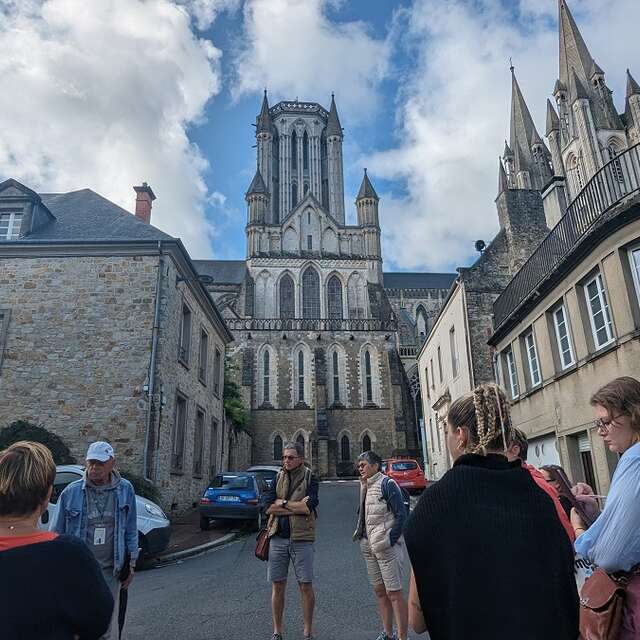 Coutances au fil des rues